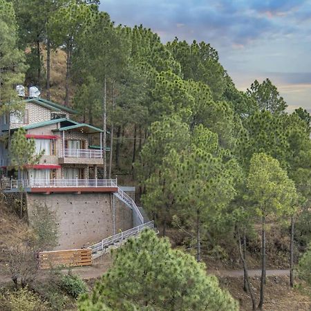 The Himalayan Mansion: Serviced Villa with Open-Air Lawn in Kasauli Exterior photo